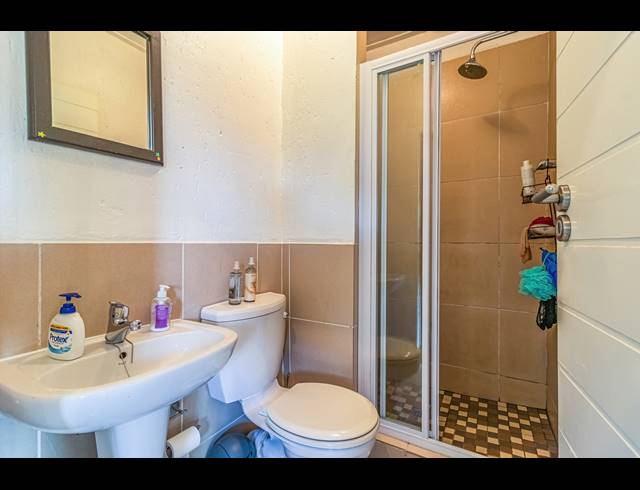 2 BEDROOM APARTMENT FOR SALE IN JACKAL CREEK GOLF ESTATE